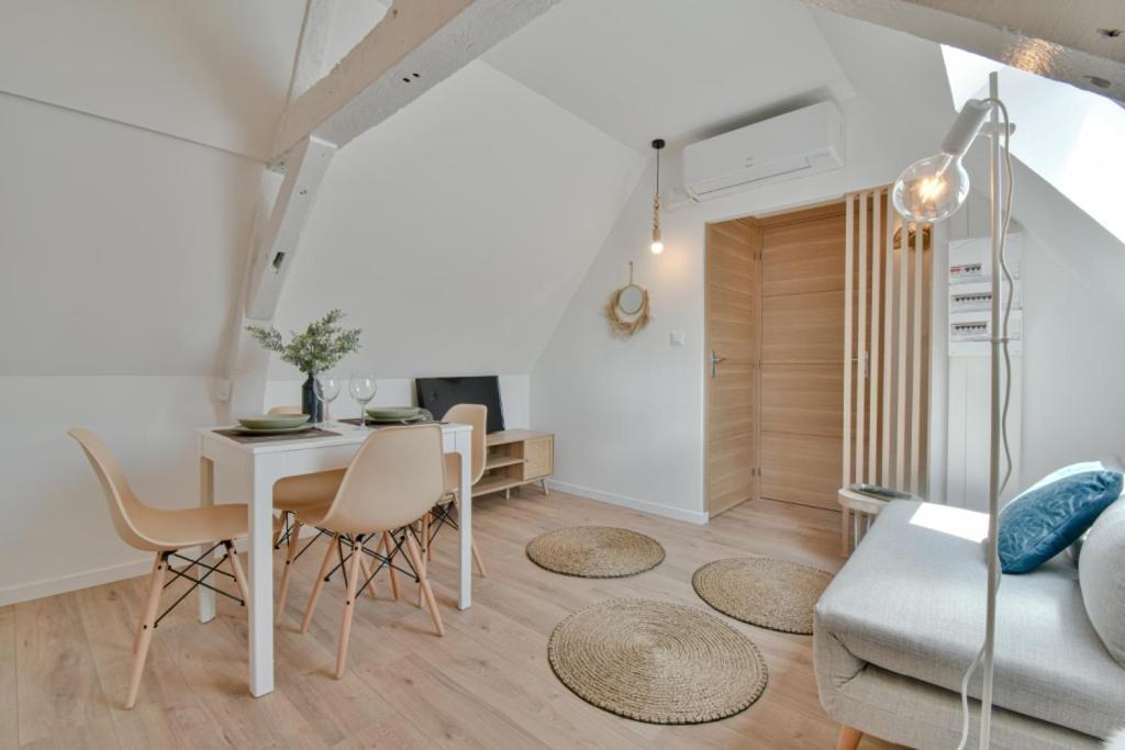 Residence Jean Hardy - Hyper Centre, Parking Gratuit, Wifi, Clim, Gare Valenciennes Bagian luar foto