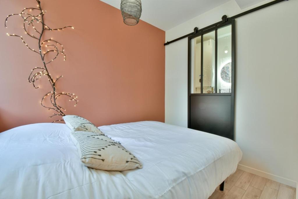 Residence Jean Hardy - Hyper Centre, Parking Gratuit, Wifi, Clim, Gare Valenciennes Bagian luar foto